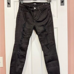 A.N.A Women's Black Ripped Skinny Jeans